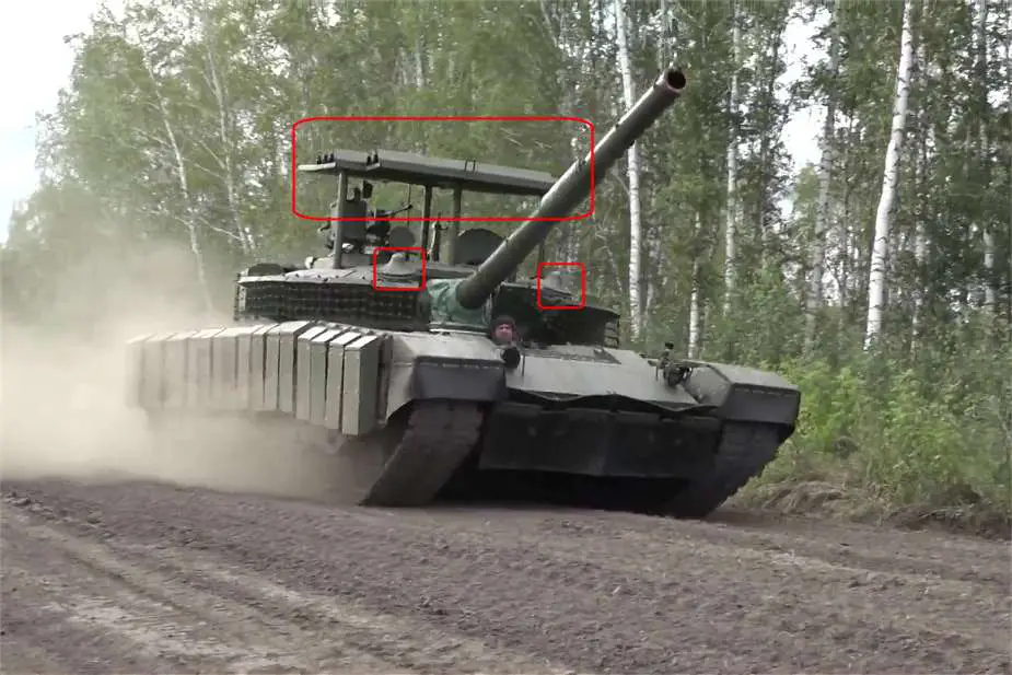  دبابه القتال الرئيسيه T-80 - صفحة 3 All_Russian_T-80BVM_tanks_used_in_Ukraine_is_now_equipped_with_counter_drone_systems_925_001