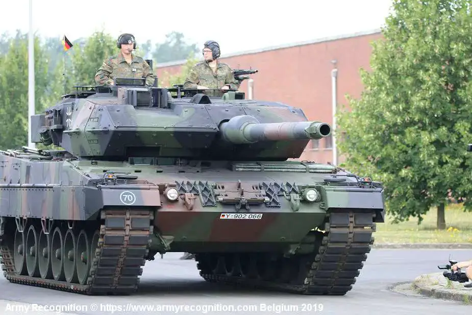 Discover_Ukraines_Leopard_2A6_Wins_First_Tank_Battle_Against_Dual_Russian_T-80BVs_925_002.jpg