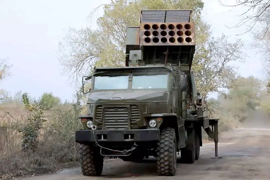 Russian Forces Use 50 Destructive Weapons TOS 1A TOS 2 Heavy Flamethrower Systems in Ukraine 925 002