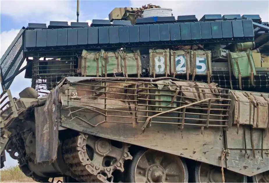 Russian T 90M Tanks in Ukraine Receive ERA Advanced Armor to Counter Drone Threats 925 003