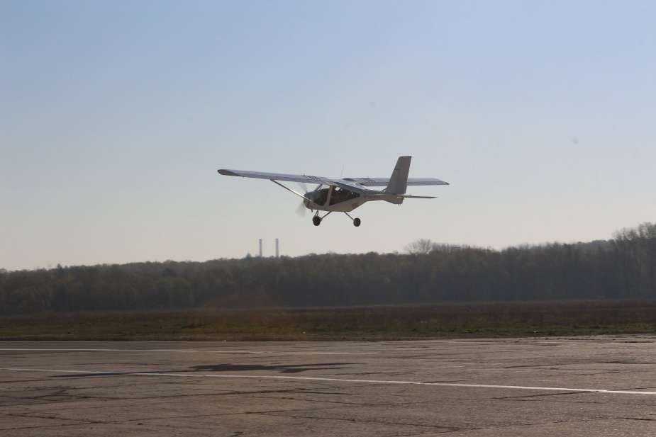 Ukraine Aeroprakt A 22 Foxbat kamikaze aircraft Russia 925 003