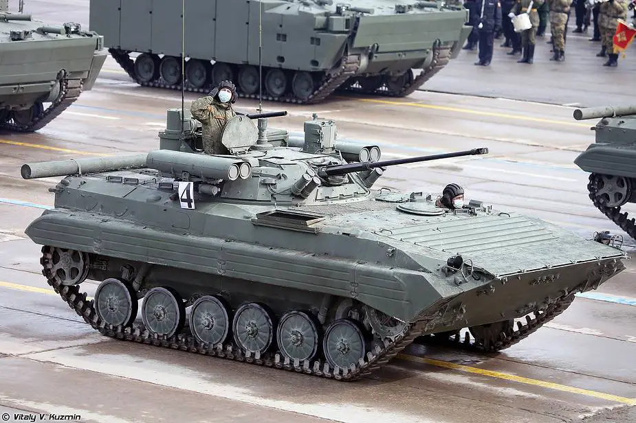 Ukrainian army uses now captured Russian BMP 2M Berezhok latest generation of IFV 925 002