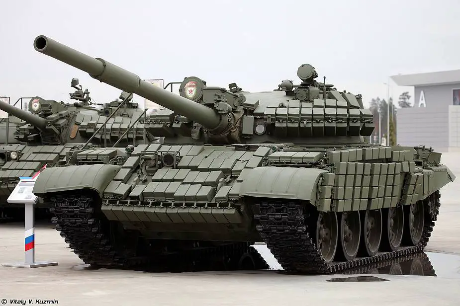 Ukrainian troops destroy first modernized Russian T 62MV tank 925 002