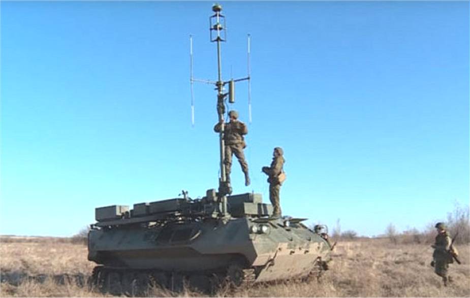 Ukrainians destroy crucial Russian Zoopark 1M artillery radar EW Borisoglebsk 2 vehicles 925 003