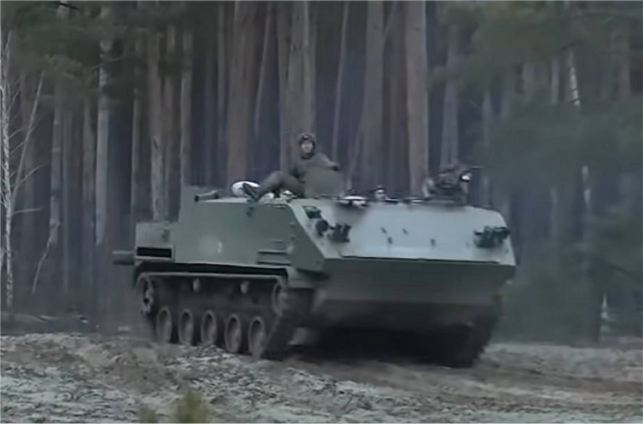 BTR MDM tracked armored personnel carrier Russia 925 001