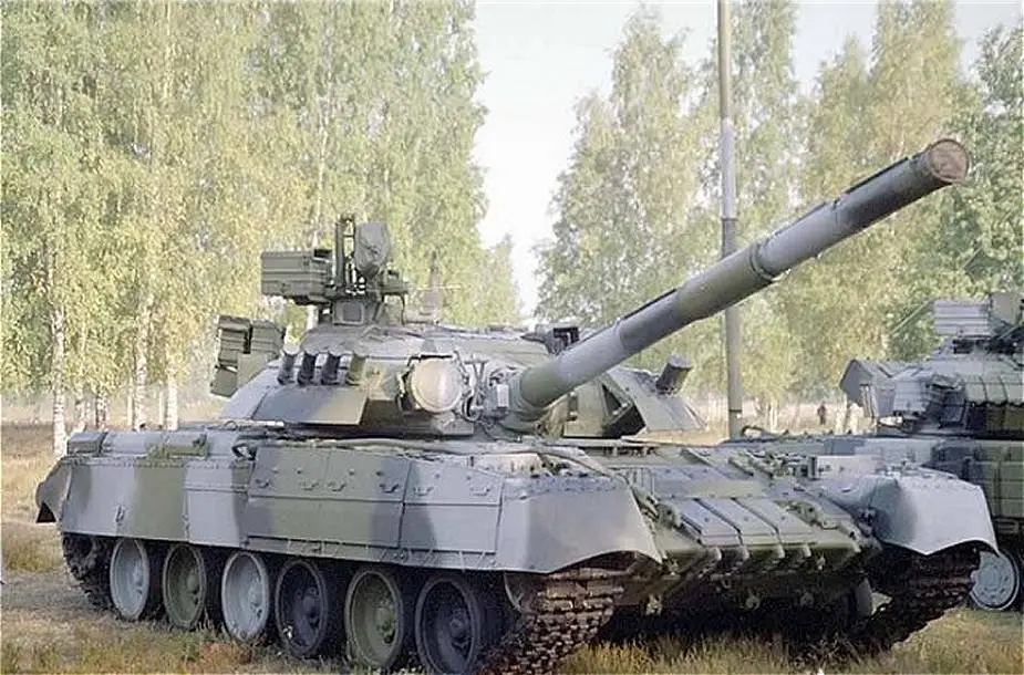 T 80UD Russian tank MBT fighting in Ukraine conflict 925 001