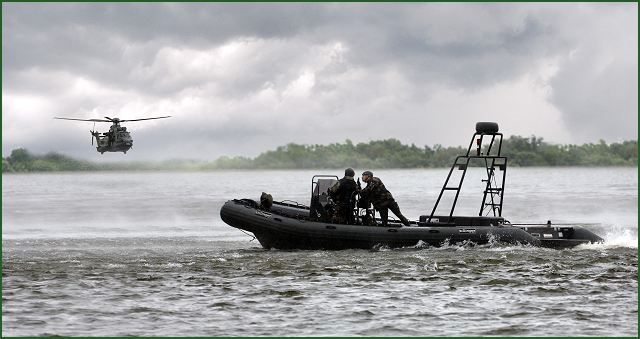 Sillinger is worldwide known for performances, reliability an quality of its products made out of CSM-Neoprene, especially for foldable and R.I.B. (Rigid Inflatable Boats), anti-pollution products and other inflatable structures. Sillinger is ISO 9001-2000 certified.