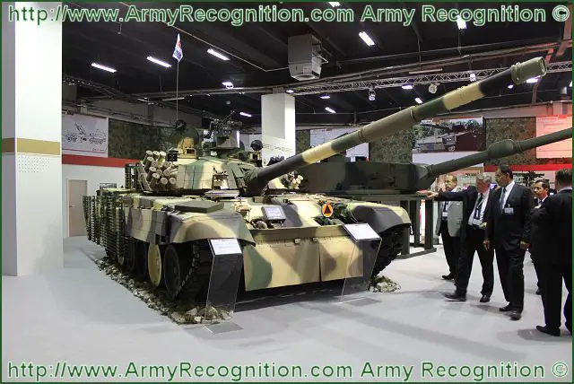 At the International Defence Equipment Exhibition MSPO 2011, the Polish Defence Company BUMAR presents a new upgrade version of the Russian made T-72, especially dedicated for operation in urban areas, the PT-72U. 