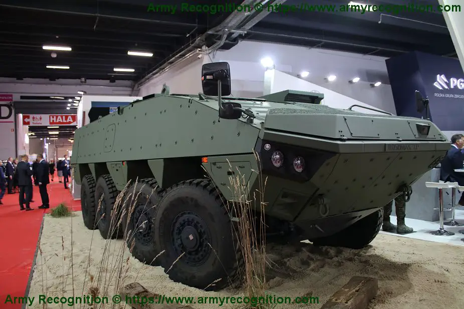 ROSOMAK XP latest development of ROSOMAK 8x8 armored vehicle 925 001
