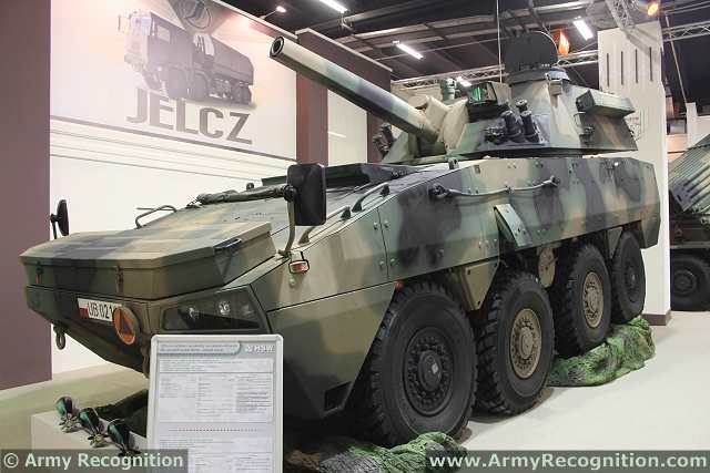 By 2019 the Polish army will get an additional three hundred and seven vehicles. The Agreement was signed in the presence of the Minister of National Defense Tomasz Siemoniak and Deputy Minister Waldemar Skrzypczak, the Agreement was signed by the head of the Inspectorate of Armaments and the CEO of WZM S.A.