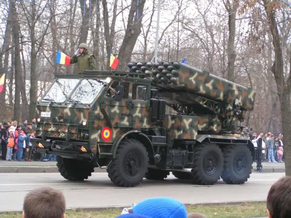 Larom_160mm_multiple_rocket_launcher_system_Romania_Romanian_army_008.jpg