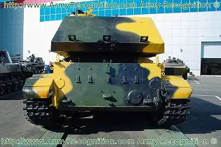 2S3 Akatsiya 152 mm self-propelled howitzer technical data sheet specifications information description pictures photos images intelligence identification intelligence Russia Russian army defence industry military technology tracked armoured vehicle