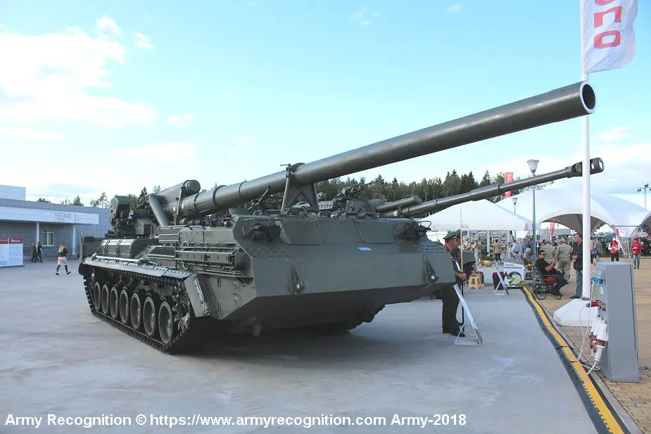 2S 7M Malka 203mm self propelled gun Russia Russian defense industry army military equipment 925 001
