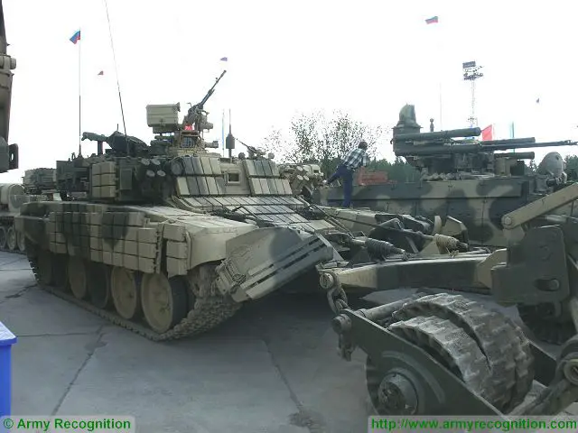bmr-3m mine clearing tracked armoured vehicle Russia Russian army military equipment 640 001