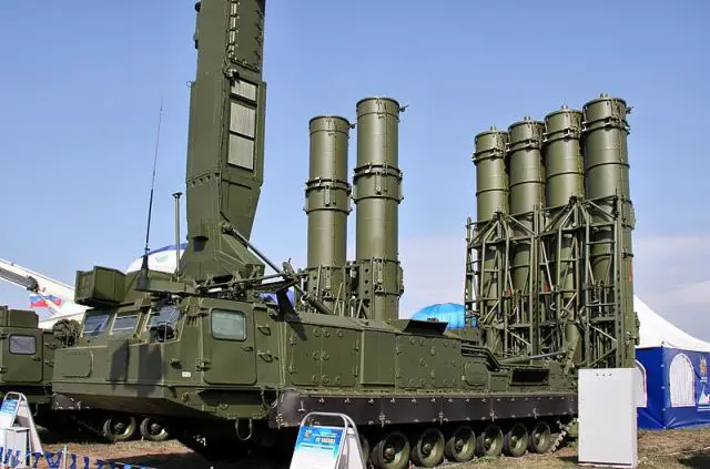 The S-300VM/Antey 2500 (SA-23 Gladiator/Giant) consists of a new command vehicle, an array of advanced radars and up to six launcher/loader vehicles assigned to each launcher.