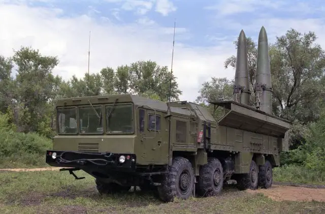 Iskander-E mobile theater ballistic missile systems are ready for export, awaiting a decision by state authorities, the head of the Russian delegation to arms and military exhibition MILEX-2014 in Belarus, Valery Varlamov said Thursday, July 10, 2014.