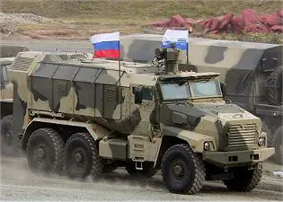 Ural-63095 typhoon multi-purpose 6x6 armoured truck Russia Russian defence industry military technology right side view 001