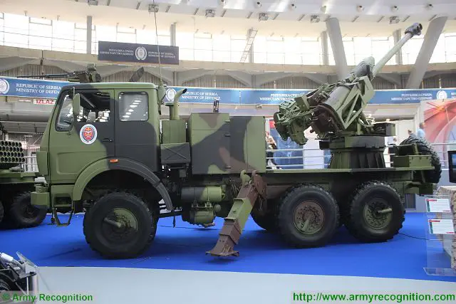 SORA 122mm 6x6 self-propelled howitzer Partner 2015 defense exhibition Belgrade Serbia 640 002