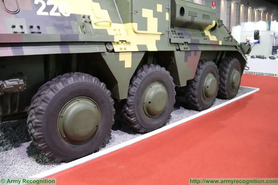 BTR 4E APC 8x8 wheeled armoured vehicle personnel carrier UKraine Ukrainian army defense industry details 004