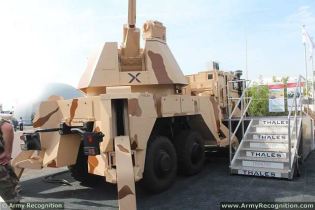 RapidFire 40mm self-propelled anti-aircraft gun missile air defense system  technical data sheet specifications information description pictures photos images video intelligence identification Thales France French army defence industry military technology 