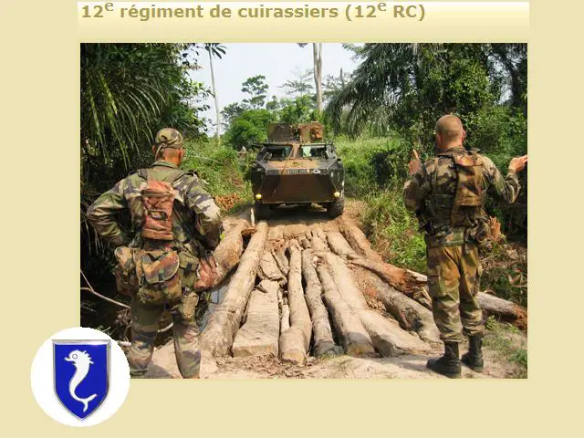 12e Régiment de Cuirassiers 12e RC photos images 14 juillet 2010  défilé militaire parade bastille day military equipment vehicle armoured intelligence information description technical data sheet France armée française forces terrestres équipements parade militaires armes véhicules blindés information description renseignement fiche technique photos images fête nationale 14 juillet 2010