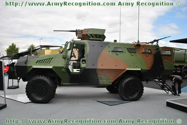 At Eurosatory 2012, Acmat will be introducing its new variant of the Bastion APC, called "Extreme Mobility". ACMAT, a subsidiary of Renault Trucks Defense, is the manufacturer of the famous VLRA, which is in service with over 1,200 units in the French Army. Located in Saint-Nazaire, ACMAT has dozens of customers for its range of tactical, logistical and armoured vehicles (ALTV, VLRA and Bastion) in Africa, the Middle East and Europe.