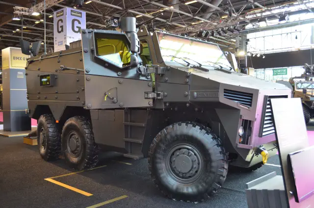 Eurosatory, June 18. Renault Trucks Defense unveiled the BMX01. This 6x6 multirole armoured vehicle is a new mobility and protection demonstrator for the French Army's future VBMR (multipurpose armoured vehicle).
