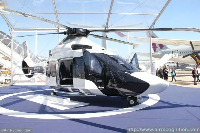 Three months after its introduction to the public at the Heli-Expo air show in Orlando, Florida, and following its first ground run on May 28, the H160 has now successfully performed its first flight. The news of the flight, which took place on June 13, was announced by the rotorcraft manufacturer during a press conference held on June 16 at the 51st Paris Air Show. 