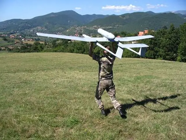 On the static display, CASSIDIAN will present: combat proven UAS with the DRAC presented by French Army servants who operated it in Afghanistan, videos presenting HARFANG last accomplishments and the future MALE TALARION with a scale 1 mock-up.