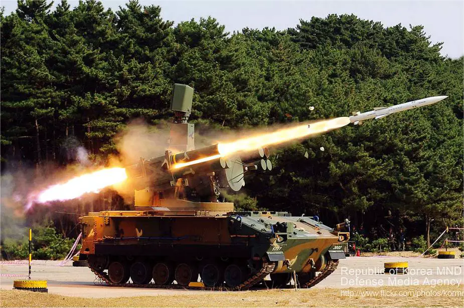 Crotale NG short range mobile air defense missile system France details 925 007