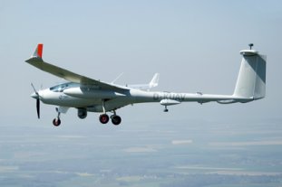 PATROLLER UAV Sagem Safran light surveillance aircraft technical data sheet specifications intelligence description information identification pictures photos images video France French Air Force aviation aerospace defence industry military technology