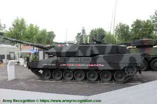 Leopard 2A7 MBT Main Battle Tank Germany German army KMW defense industry left side view 002