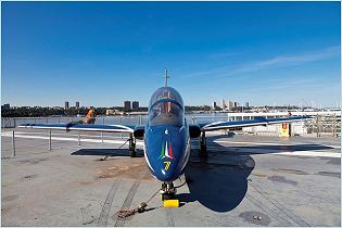 MB-339 advanced trainer light attack aircraft technical data sheet specifications intelligence description information identification pictures photos images video Italy Italian Air Force Alenia Aermacchi aviation aerospace defence industry technology