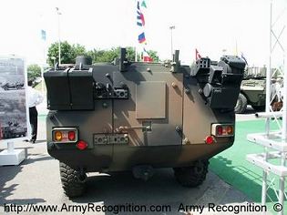 Puma 4x4 Iveco Oto Melara armoured personnel carrier technical data sheet specifications description information pictures photos images identification intelligence Italy Italian IVECO Defence Vehicles OTO Melara Defence Industry military technology