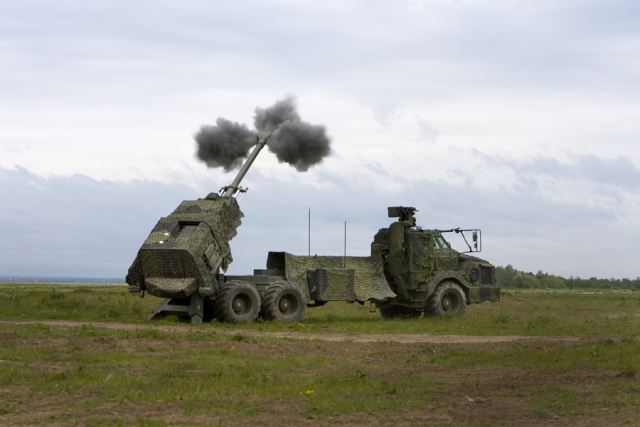 The Swedish army artillery regiment is now ready to start using the new wheeled self-propelled howitzer Archer, to replace the old towed howitzer 77B. In early December 2011, the first four units of Archer will be delivery on a total of 24 pieces. 