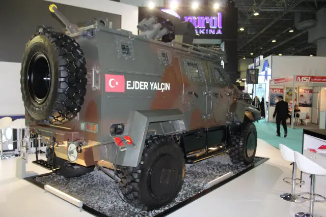 Nurol Makina is showcaing its Ejder Yalçin 4x4 at High Tech Port 2016 in Istanbul 001