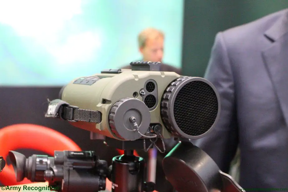 New TiCAM 1000B thermal imaging binocular launched Thermoteknix at DSEI 2017 001