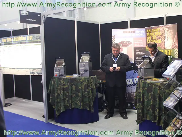 The soldiers on the battlefield need to eat and drink in all conditions of the modern combat. The comfort of the soldier is necessary to carry out its tasks with maximum efficiency. At IAV 2012, the British Company Electrothermal presents the RAK 15/30 "CrockPot", the solution to provide hot meals and drinks to soldiers on the battlefield with armoured and combat vehicles. 