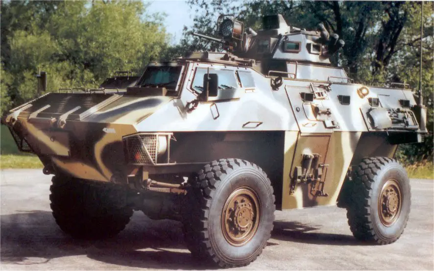 Simba GKN Defence Alvis wheeled armoured vehicle personnel carrier ...