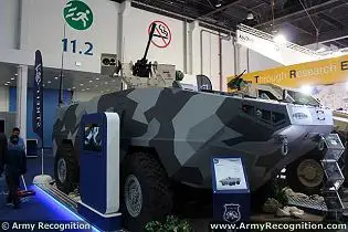 Varan 6x6 amphibious armoured vehicle personnel carrier Streit Group defense industry right side view 001