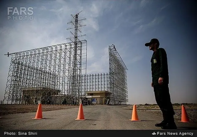 The Islamic Revolution Guards Corps (IRGC) on Monday unveiled Qadir phased array radar system in a ceremony participated by Commander of Khatam ol-Anbia Air Defense Base Brigadier General Farzad Esmayeeli. The radar which can detect hostile flying objects up to 300km in altitude and 1,100km in distance was tested in Payambar-e Azam (the great messenger) 6 wargames in 2011.