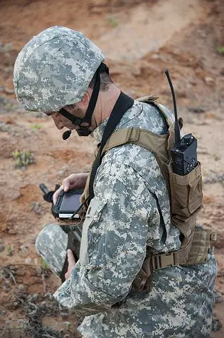 The new Dominator-LD is a soldier centric solution, based on the vast experience accumulated by the Dominator® IICS solution. While the Dominator® IICS is well suited for the command level, the extremely lightweight Dominator-LD is the ultimate command and control (C2) solution for the individual soldier level.