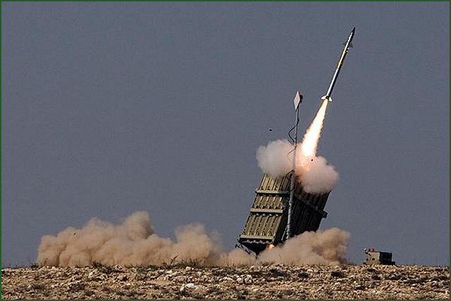 A third Iron Dome battery was stationed near the city of Ashdod on Wednesday (August 31), protecting its 200,000 residents from rockets fired from the Gaza Strip. The battery was deployed sooner than planned, thanks to the work of Chief of the General Staff, Lt. Gen. Benny Gantz, Aerial Defense Network soldiers, Defense Ministry personnel and other security officials. 