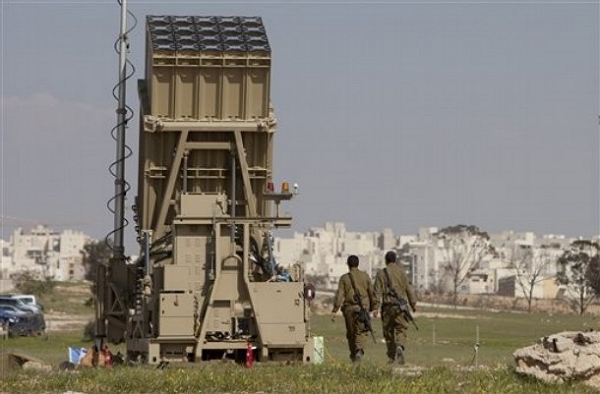 Iron_Dome_defense_system_against_short_range_artillery_rocket_Israel_Isreli_Defense_Industry_003.jpg