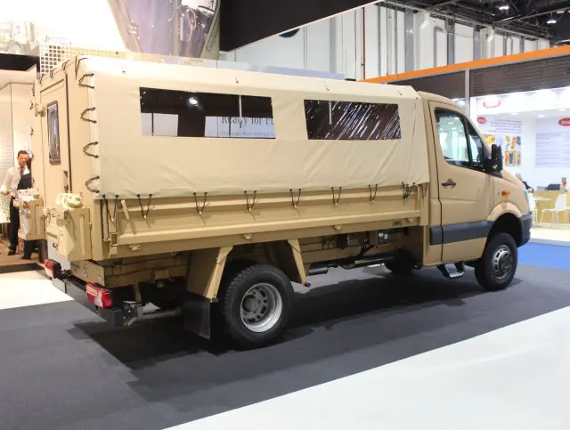 Mercedes Benz unveils new Sprinter 4 crew transport vehicle with variable usage concept at IDEX 640 002