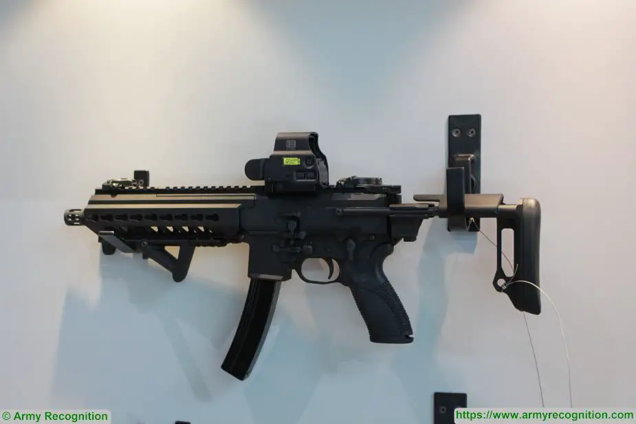 idex 2019 caracal showcases cmp9 submachine gun