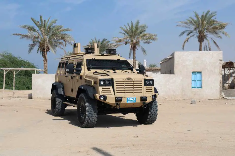 Guardian APC 4x4 wheeled armored personnel carrier vehicle IAG UAE 925 001