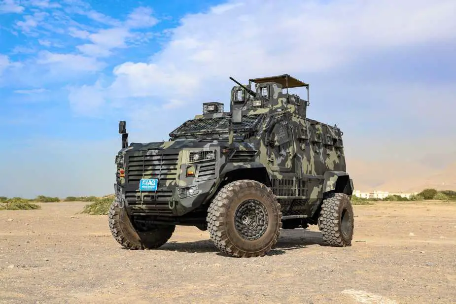 Guardian 4x4 Armored Personnel Carrier IAG 925 001