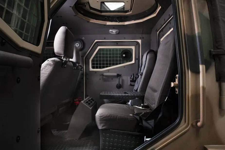 Hornet INKAS 4x4 pickup design 4x4 APC armored personnel carrier vehicle details 002