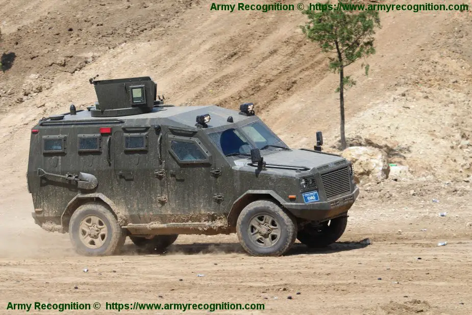 Jaws 4x4 APC armoured personnel carrier IAG International armoured Group military vehicle manufacturer UAE 925 001